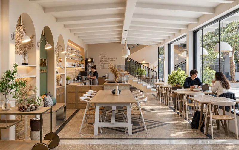 Finjan Café